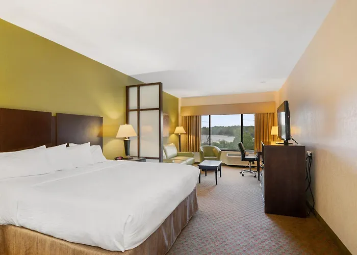 & Hotel